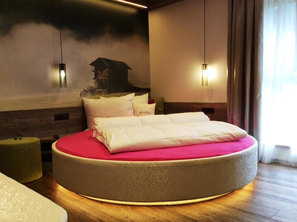 Deluxe Two-Bedroom Apartment Sauna